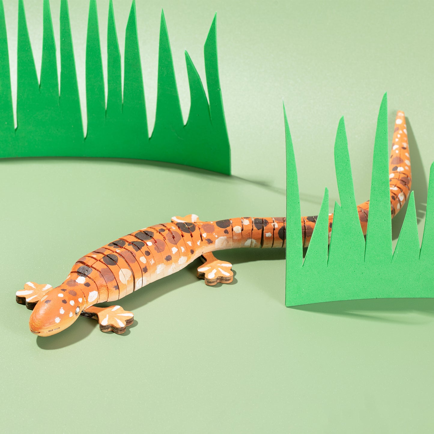 Flexible Wooden Lizard - Each
