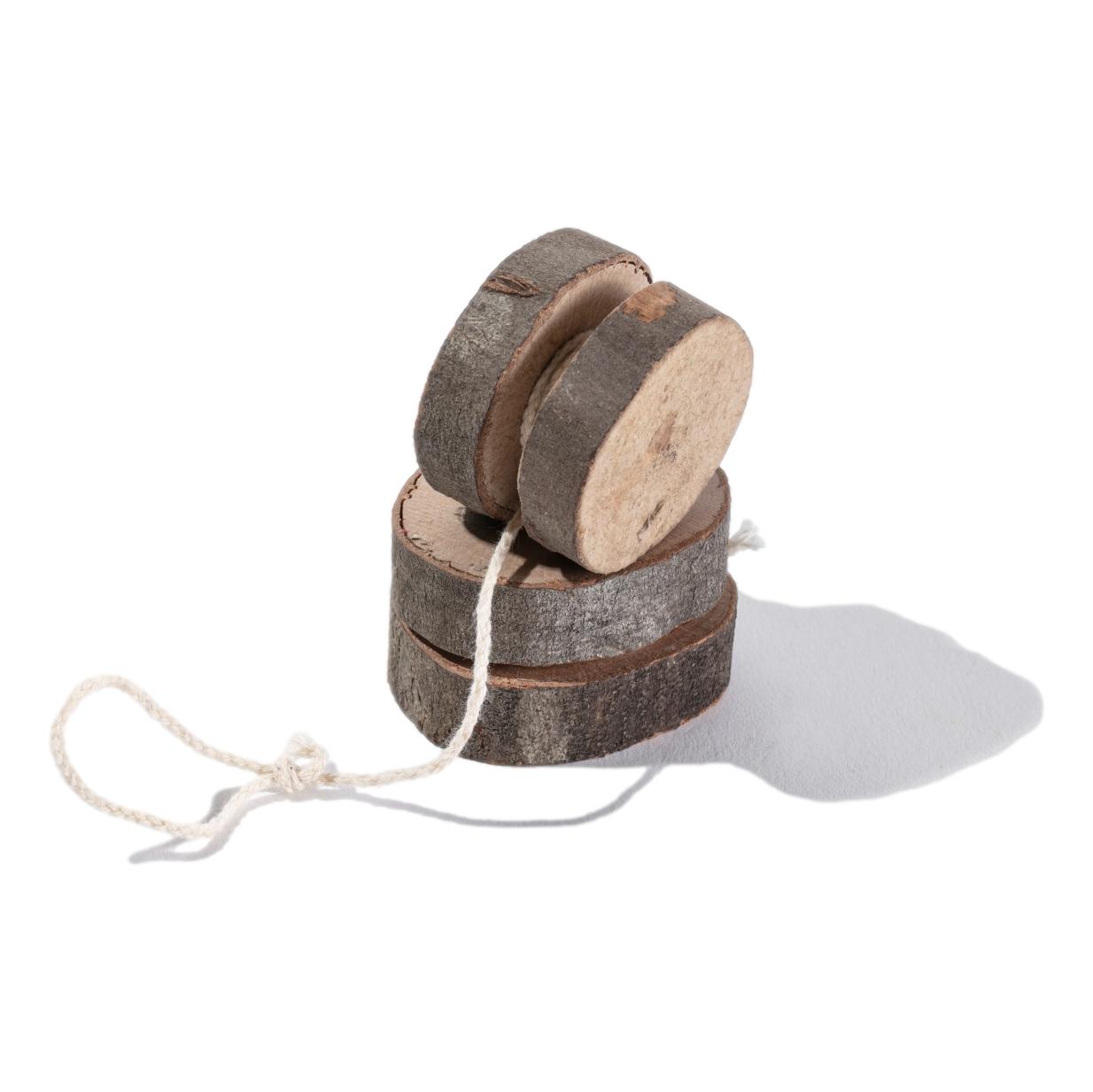 Wooden Yo-Yos (12 Pack)
