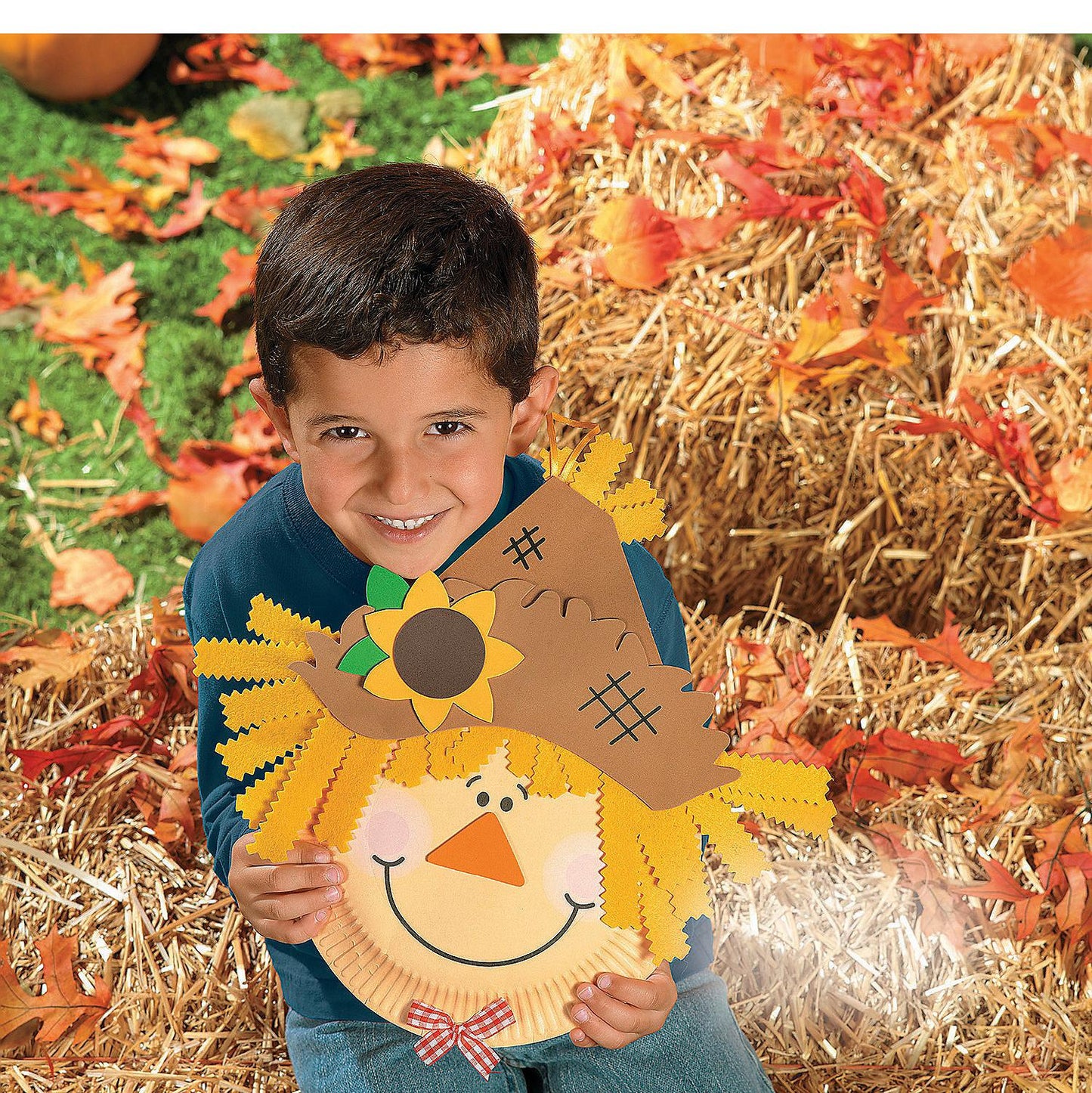 Paper Plate Scarecrow Craft Kit (12 Pack)