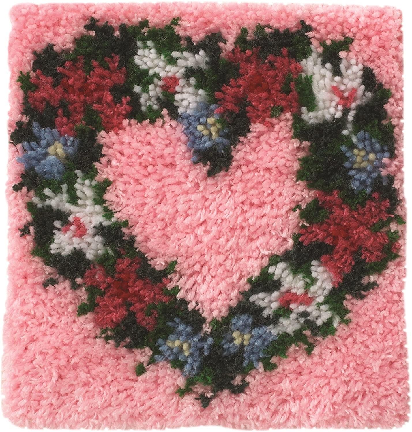 Latch Hook Kits - Heart Wreath - EconoCrafts
