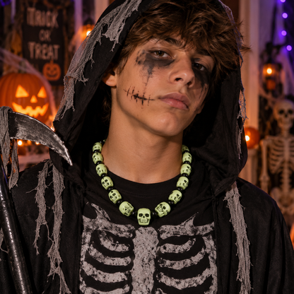 Glow-in-the-Dark Skull Beads (300 Pack)