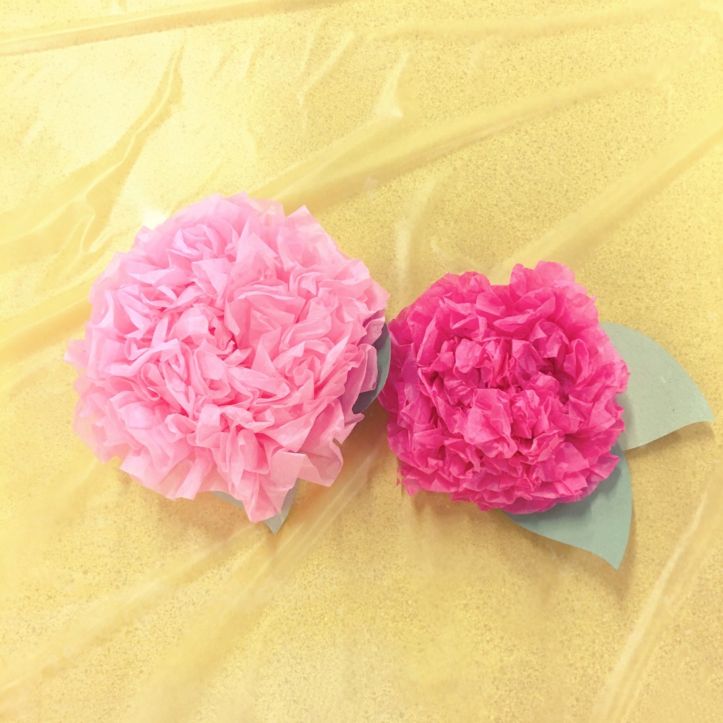 Bleeding Tissue Paper - 20" X 30" (480 Sheets)