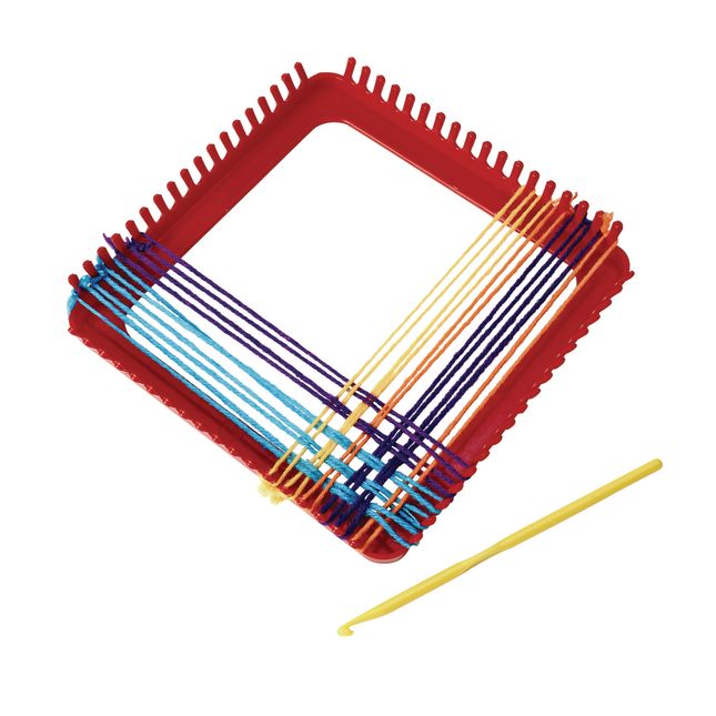 Pepperell Plastic Weaving Loom & Hook