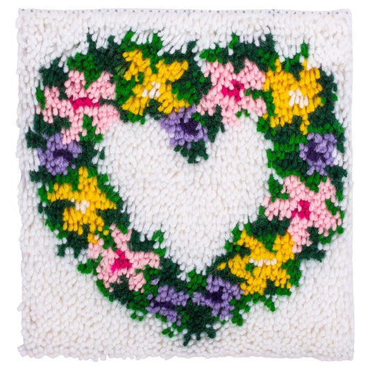 Latch Hook Kits - Heart Wreath - EconoCrafts