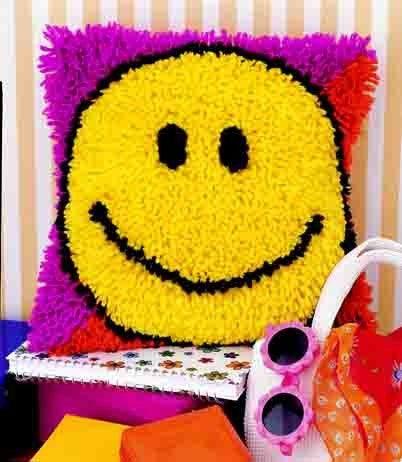 Latch Hook Kits - Smiley Face - EconoCrafts